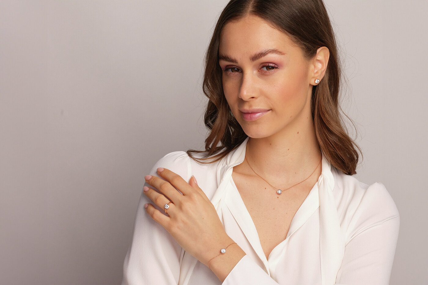 Necklace Eternity Round Necklace Eternity Round