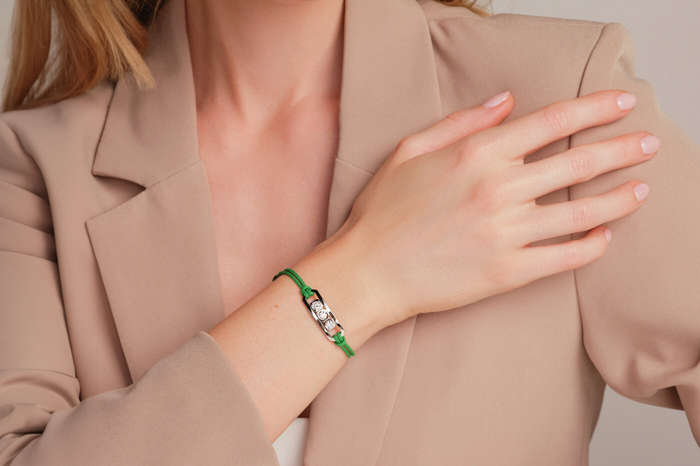 Bracelet Motion Three