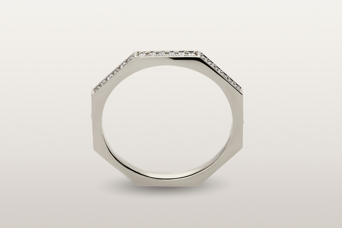 Ring mandana Memory