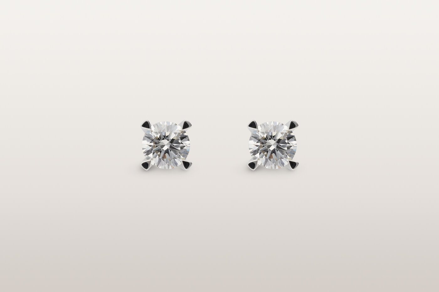 Earrings Solitaire Platinum