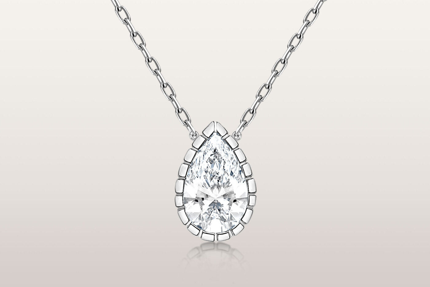 Cadena Eternity Pear