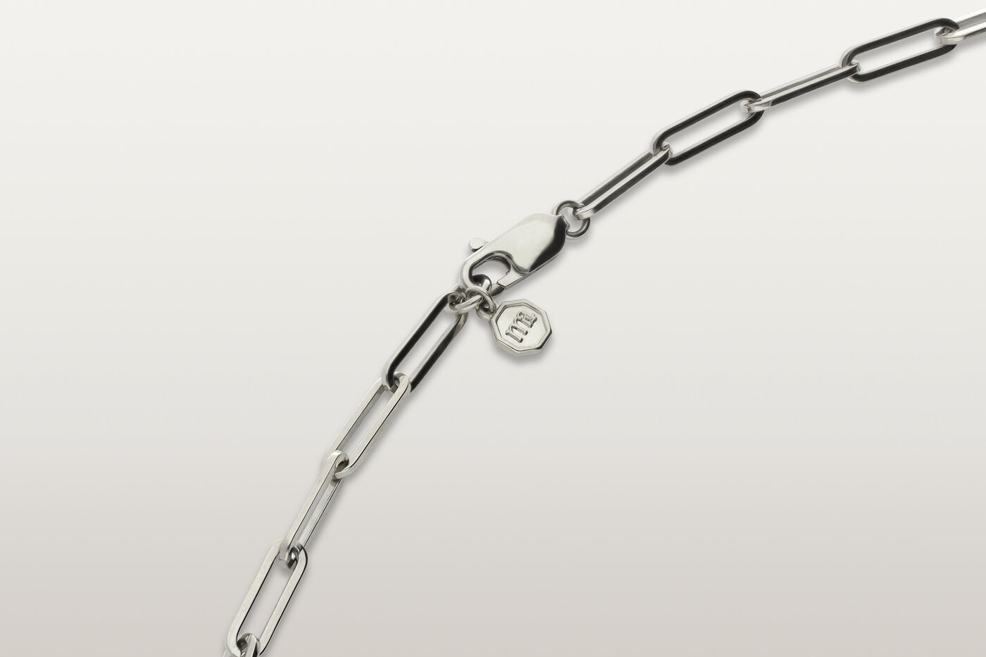 Necklace mandana Change Necklace mandana Change
