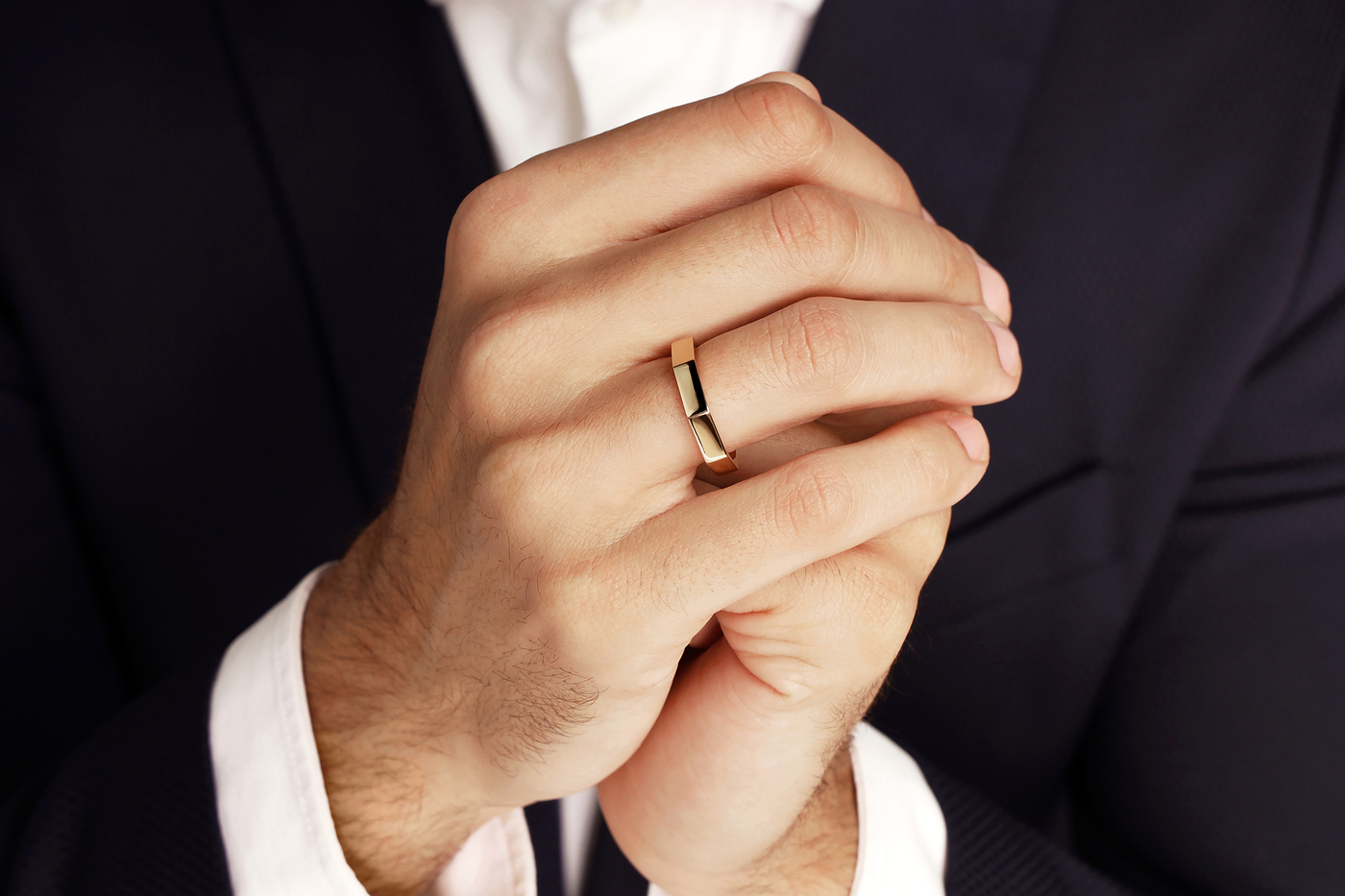 Anillo mandana