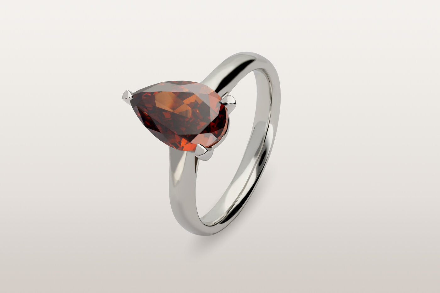 Anillo Solitaire Orange Pear Anillo Solitaire Orange Pear
